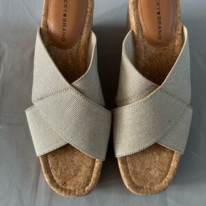 Lucky Brand Women's Tan Cross-Strap Mules